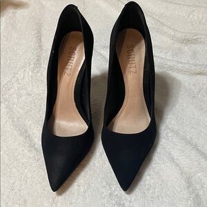 SCHUTZ Classic Black Pointed Heels